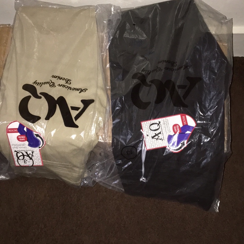 Black/Tan Columbian AQ Jeans